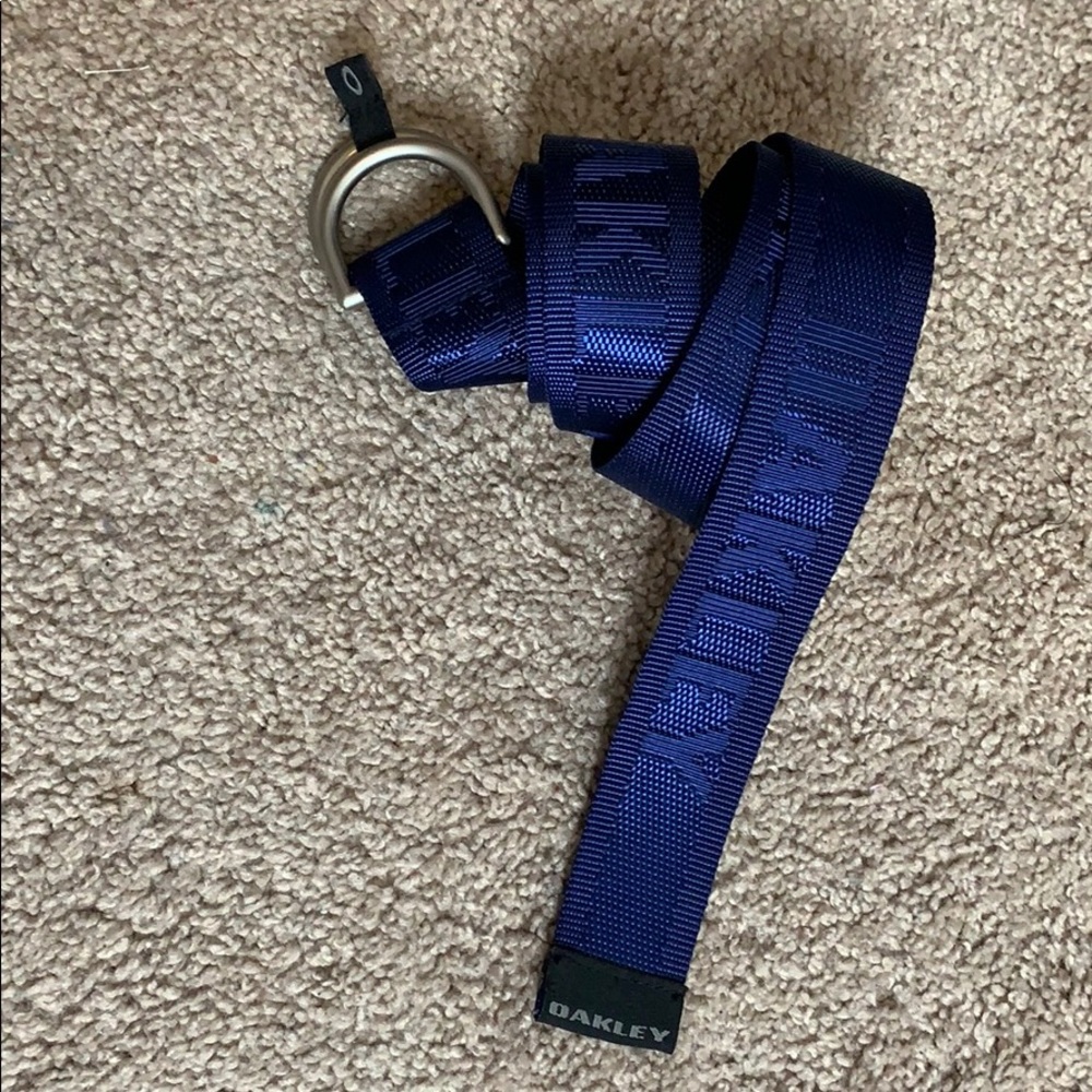 Oakley Belt